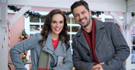 ‘A Timeless Christmas’: Meet Erin Cahill, Ryan Paevey and rest of the ...