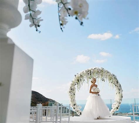 Luxury Weddings In Greece | Tailor Made Weddings - Meon Valley Travel