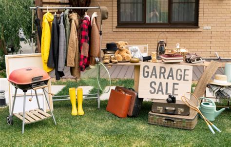 9 Secrets of a Successful Garage Sale • Everyday Cheapskate