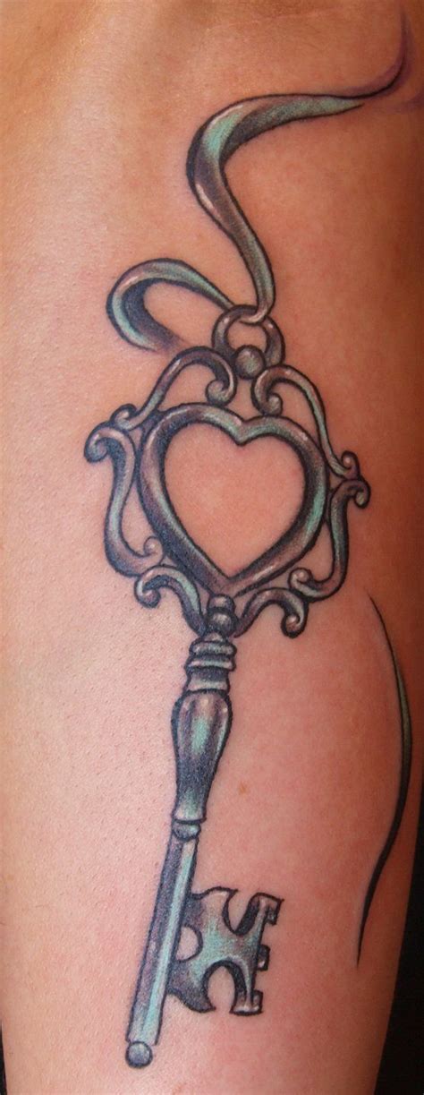 heart skeleton key drawing | Key tattoos, Skeleton key tattoo, Key ...