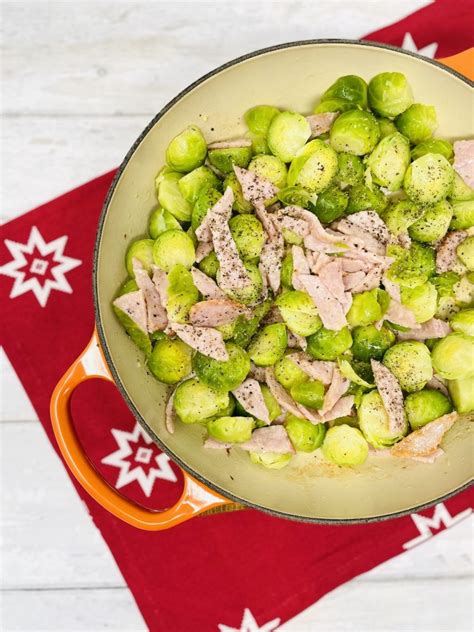 Christmas Sprouts - Easy Christmas Side Dishes - Daisies & Pie