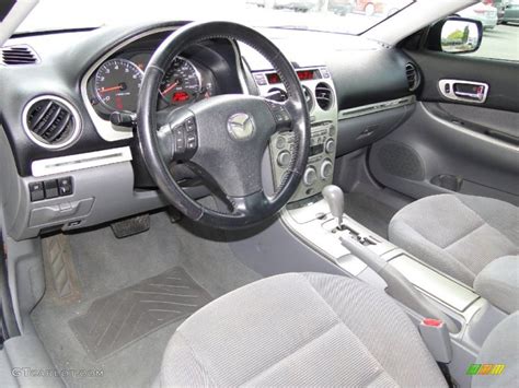 Gray Interior 2003 Mazda MAZDA6 s Sedan Photo #62577118 | GTCarLot.com