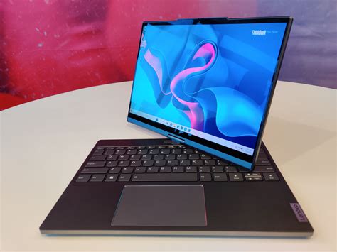 Lenovo ThinkBook Plus Twist, Laptop Terunik di CES 2023!