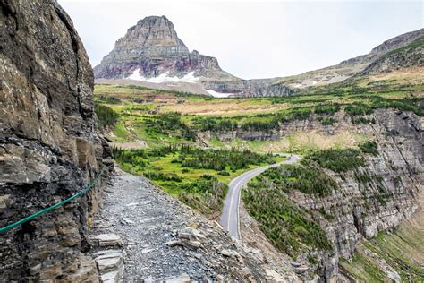 Highline Trail: Logan Pass to the Loop, Glacier National Park | Earth ...