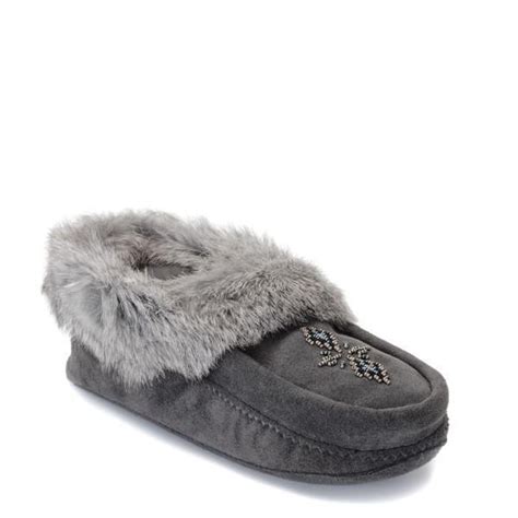 Manitobah Mukluks Tipi Suede Moccasins – Wanuskewin Gift Shop