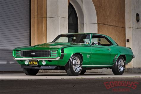 “Causin’ Commotion” - Mark and Elaine Regan's RS/SS 396 '69 Camaro | Fueled News