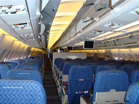 American Airlines Boeing 767 Interior