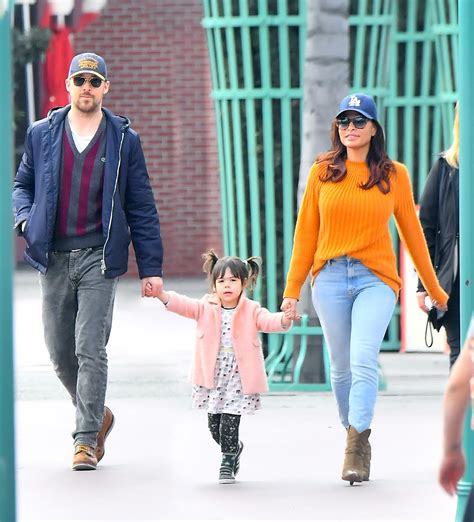 Eva Mendes And Ryan Gosling / 20 Secrets About Ryan Gosling And Eva Mendes Private Marriage ...