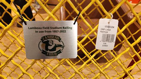 Packers fans have chance to bring Lambeau home as team sells stadium ...