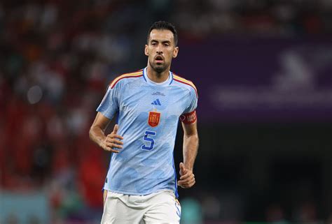 Barcelona star Sergio Busquets announces international retirement