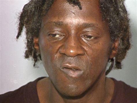 Flavor Flav freed from Las Vegas jail - CBS News