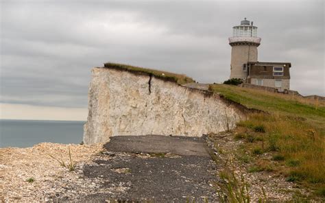 Beachy Head Lighthouse will be moved further inland ... just 20 years after the first relocation ...