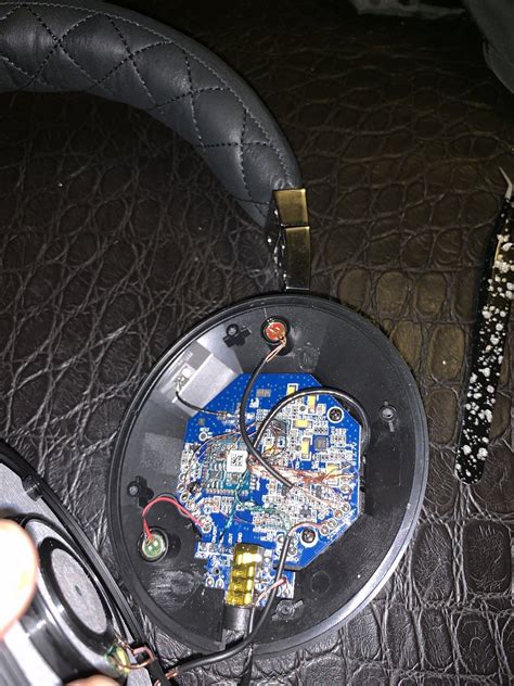 Help Me Fix Bluetooth Headphones : fixit