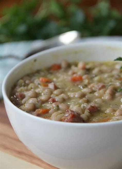 Navy Bean and Ham Soup Recipe | Southern Food and Fun