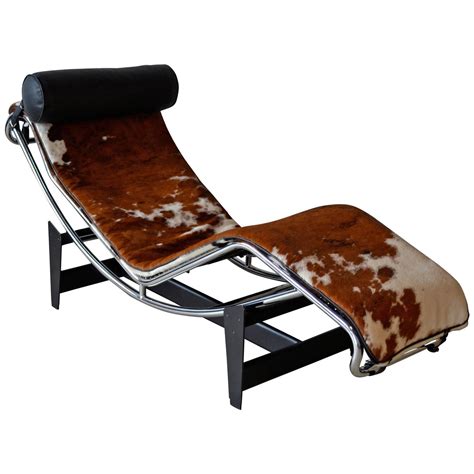 LC4 Le Corbusier Chaise Lounge Chair at 1stdibs