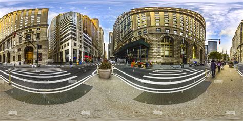 360° view of Wall Street New York United States——Streetscape Near the Wall Street bull statue ...