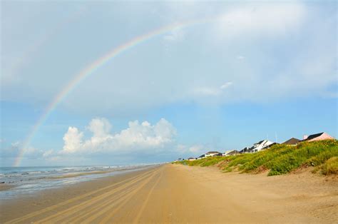 11 Beautiful Texas Beaches to Visit in the Last Days of Summer | Tour Texas