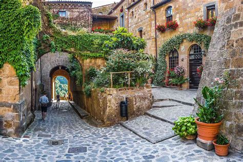 24 Stunning Medieval Mountaintop Villages in Italy – Fodors Travel Guide