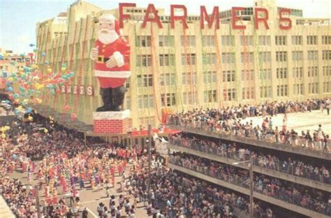 Old Farmers Santa parade Auckland City | Auckland, New zealand ...