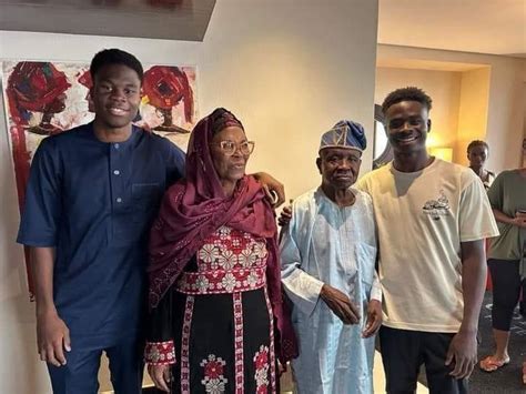 Arsenal’s Bukayo Saka Visits Grandparents In Nigeria – The Zambian Observer