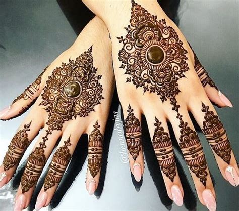 Sparkle Back Hand Arabic Mehndi Designs - Back Hand Arabic Mehndi ...