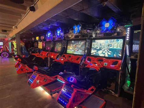 “Game Over” Arcade, Bar/Restaurant Now Open In Alton | EdGlenToday.com