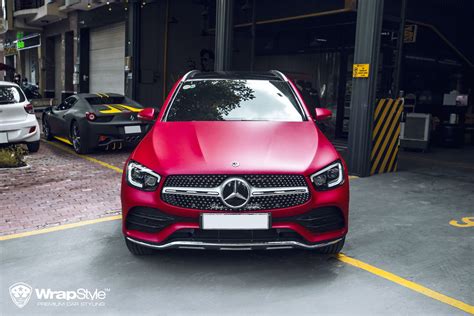 Mercedes-Benz GLC 300 - Red Matt Metallic | WrapStyle