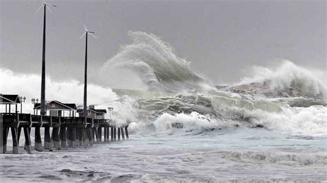 Pier officials: Viral photo of monstrous waves at Outer Banks not real ...