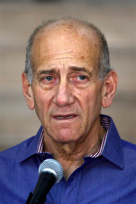 IN PICTURES: Israel’s former PM Ehud Olmert freed from prison | Al ...