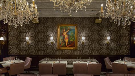 Yvonne's Restaurant and Supper Club — Bar Review | Condé Nast Traveler