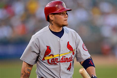 Cardinals C Yadier Molina leaves with knee strain - Sports Illustrated