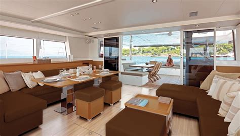 Luxury Catamaran: CONFIGURATE YOUR LAGOON 620 INTERIOR