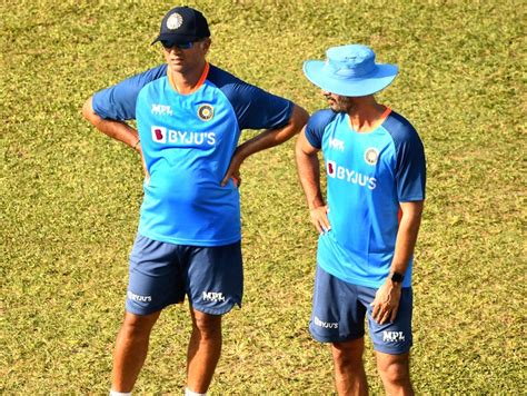 India Cricket team head coach Rahul Dravid and Batting Coach Vikram ...