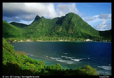 Picture/Photo: Vatia Bay and village, early morning, Tutuila Island ...