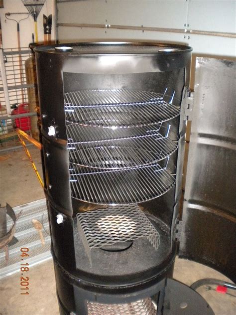 vertical barrel smoker ... | Ahumadores de carne, Asadores con tambos y Horno de tambor