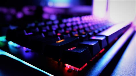 Gaming Keyboard RGB - backiee