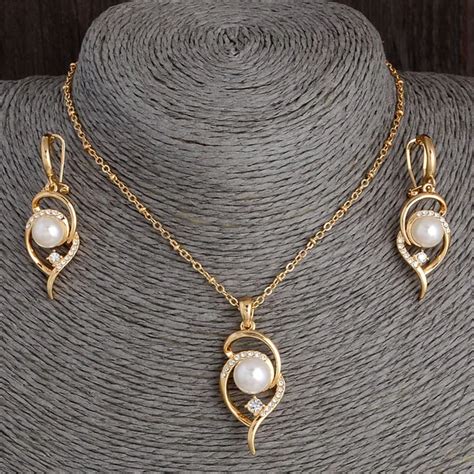 2016 Simulated Pearl Jewelry Sets Gold Pleated Necklace Earrings Jewelry Set Austrian Crystal ...