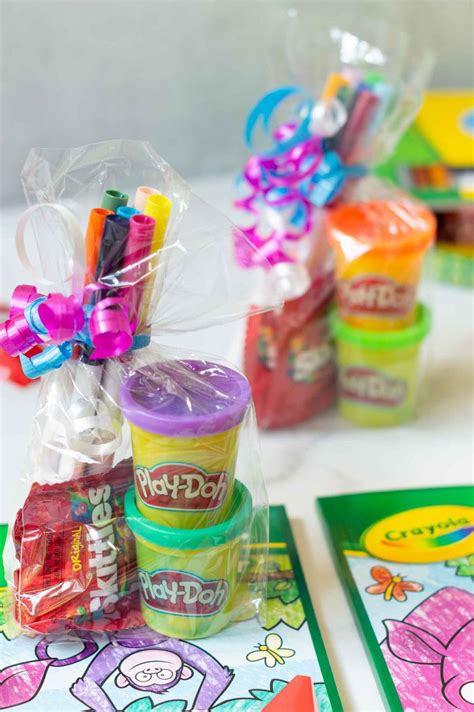 5 Toddler & Preschooler Party Favor Ideas for Kids - Kelley Nan