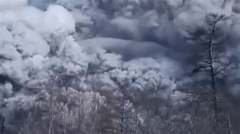 Russia: Villages covered in ash as Shiveluch volcano erupts in Kamchatka Peninsula | World News ...