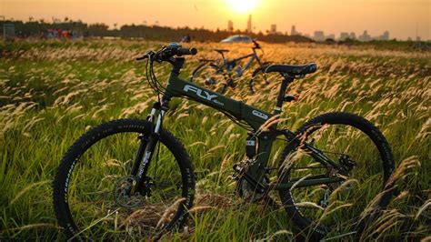 Download Vehicle Bicycle 4k Ultra HD Wallpaper by Phi Phi Hoang