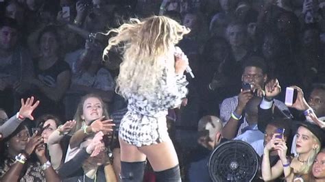 Beyoncé - Halo (Live @ The 02 Arena - March 02, 2014) - YouTube