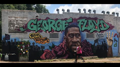 Houston artist paints mural for George Floyd | kcentv.com