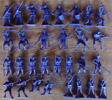 TimMee Union army civil war toy soldiers set of thirty | Wild West Toys