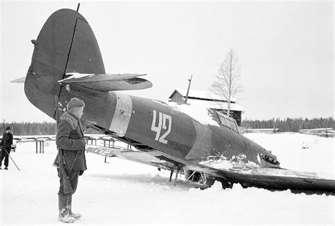 A Soviet Hawker Hurricane down, Finland, 1942 (1) | Aircraft of World ...