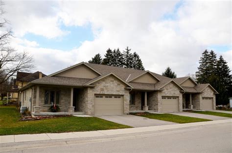 Why You Should Buy or Build in Wingham, Ontario - Royal Homes