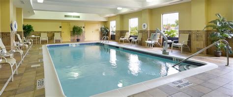 Hampton Inn Utica, NY Hotel near Utica College