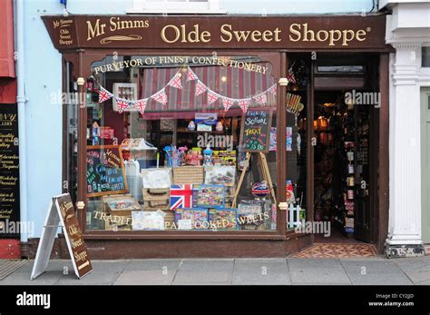 Old fashioned Sweet Shop, Chichester Stock Photo - Alamy