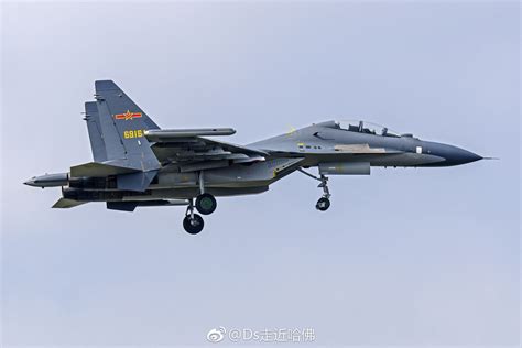 中国空军苏-30MKK日常一组。收美国F-15E双重任务战斗机的影响