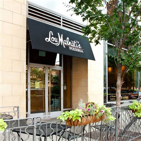 Lou Malnati's - Restaurant - Downtown Chicago - Chicago