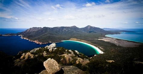 FULL GUIDE to Freycinet National Park. Walks+Practical Info